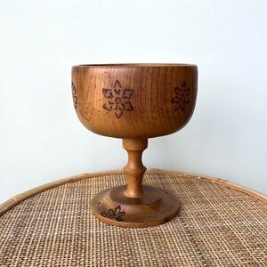 Vintage Floral Pyrography Wood Pedestal Bowl Decor